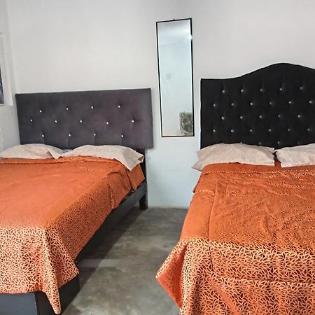 Quinoa Backpackers Hostel Лима Экстерьер фото