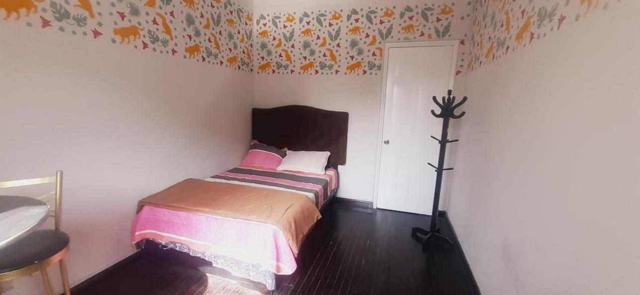 Quinoa Backpackers Hostel Лима Экстерьер фото